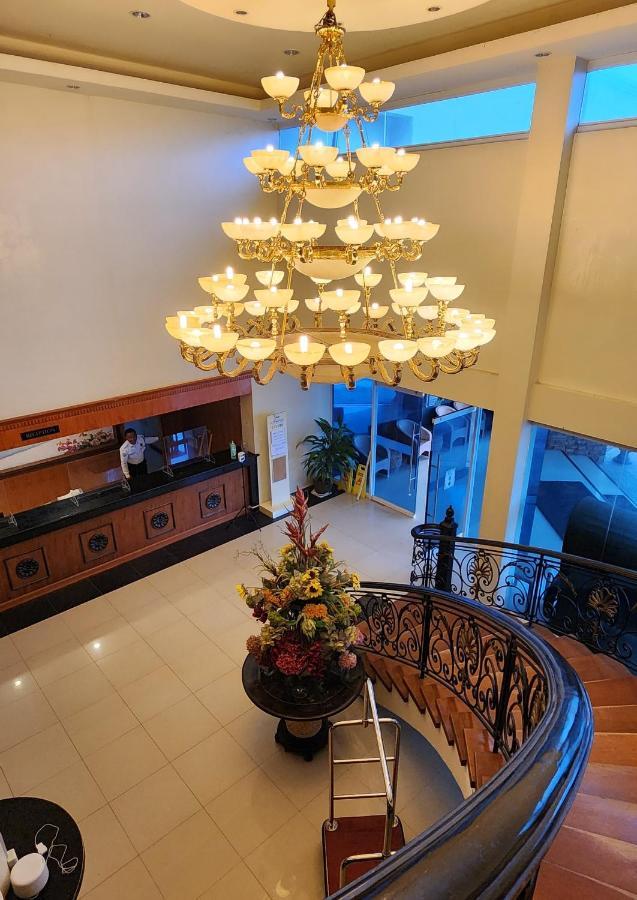 Villa Tomasa Alona Kew White Beach Resort 邦劳 外观 照片