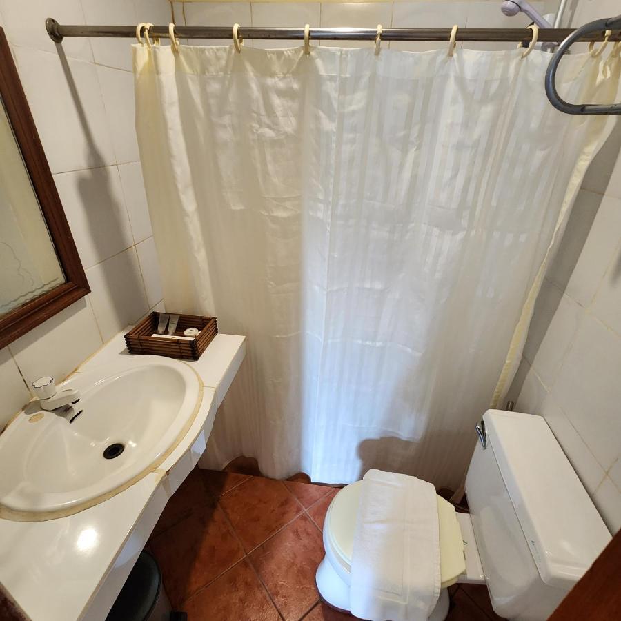 Villa Tomasa Alona Kew White Beach Resort 邦劳 外观 照片