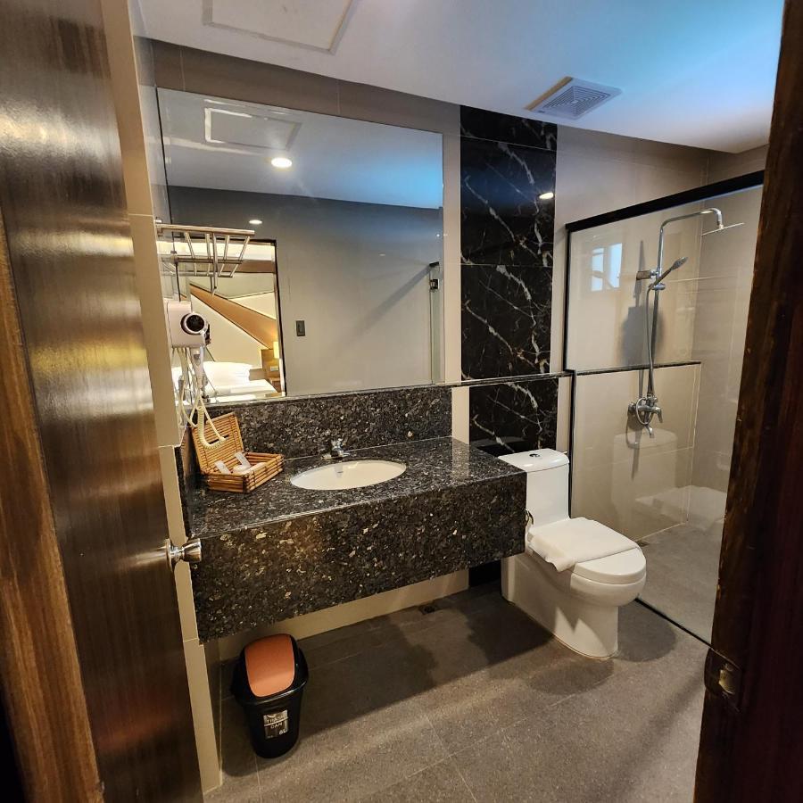 Villa Tomasa Alona Kew White Beach Resort 邦劳 外观 照片