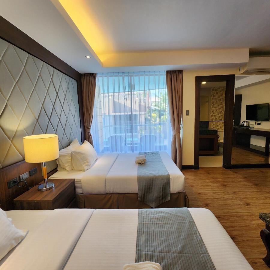 Villa Tomasa Alona Kew White Beach Resort 邦劳 外观 照片