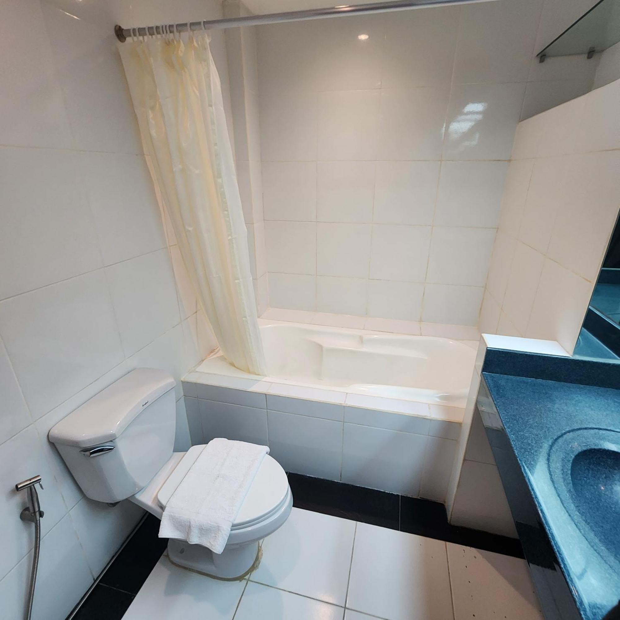 Villa Tomasa Alona Kew White Beach Resort 邦劳 外观 照片